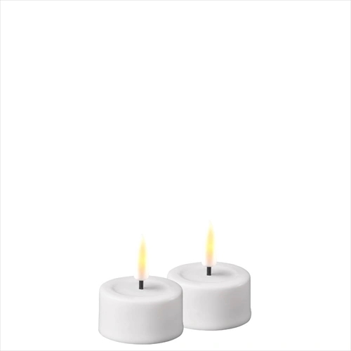 2 stk. LED Fyrfadslys - 4,1 x 4,5 cm (Hvid)