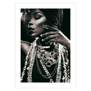 Plakat - Portræt af afroamerikaner. En plakat fyldt af energi og passion, med en smuk kvinde med masser af overdådige smykker.