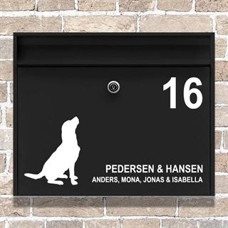 Postkasse sticker med hund og navne