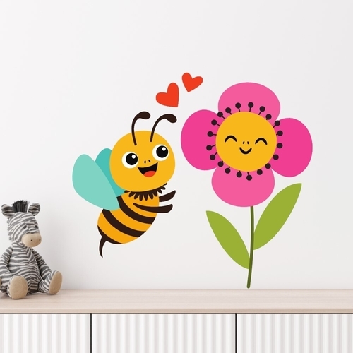 Wallsticker med den sødeste bi og gladeste blomst